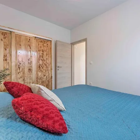 Apartman In Peroj/istrien 34288 Peroj